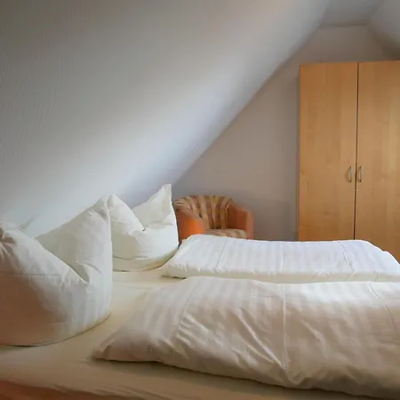 Апартаменты Bernstein-fewos Ca 15 Gehminuten Zum Ostseestrand *